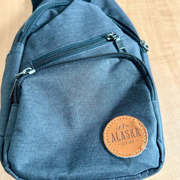 New Napouch 2007 sling bag canvas heavy duty crossbody men/woman Alaska - Picture 3 of 10